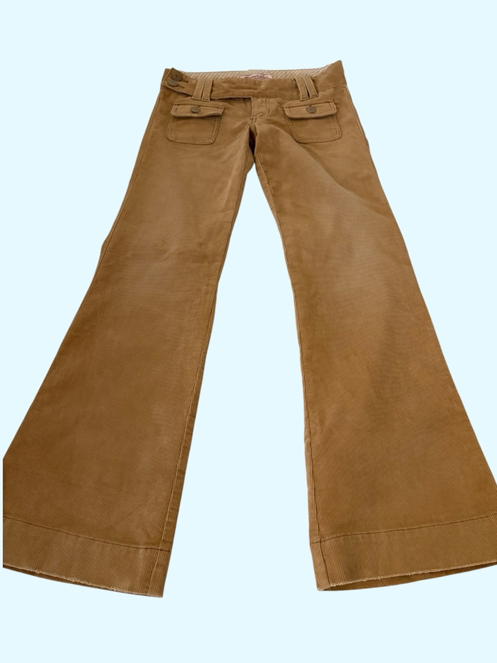 NWT Vintage Y2K Abercrombie &
Fitch low-rise flared corduroy Patch Pocket pant 2